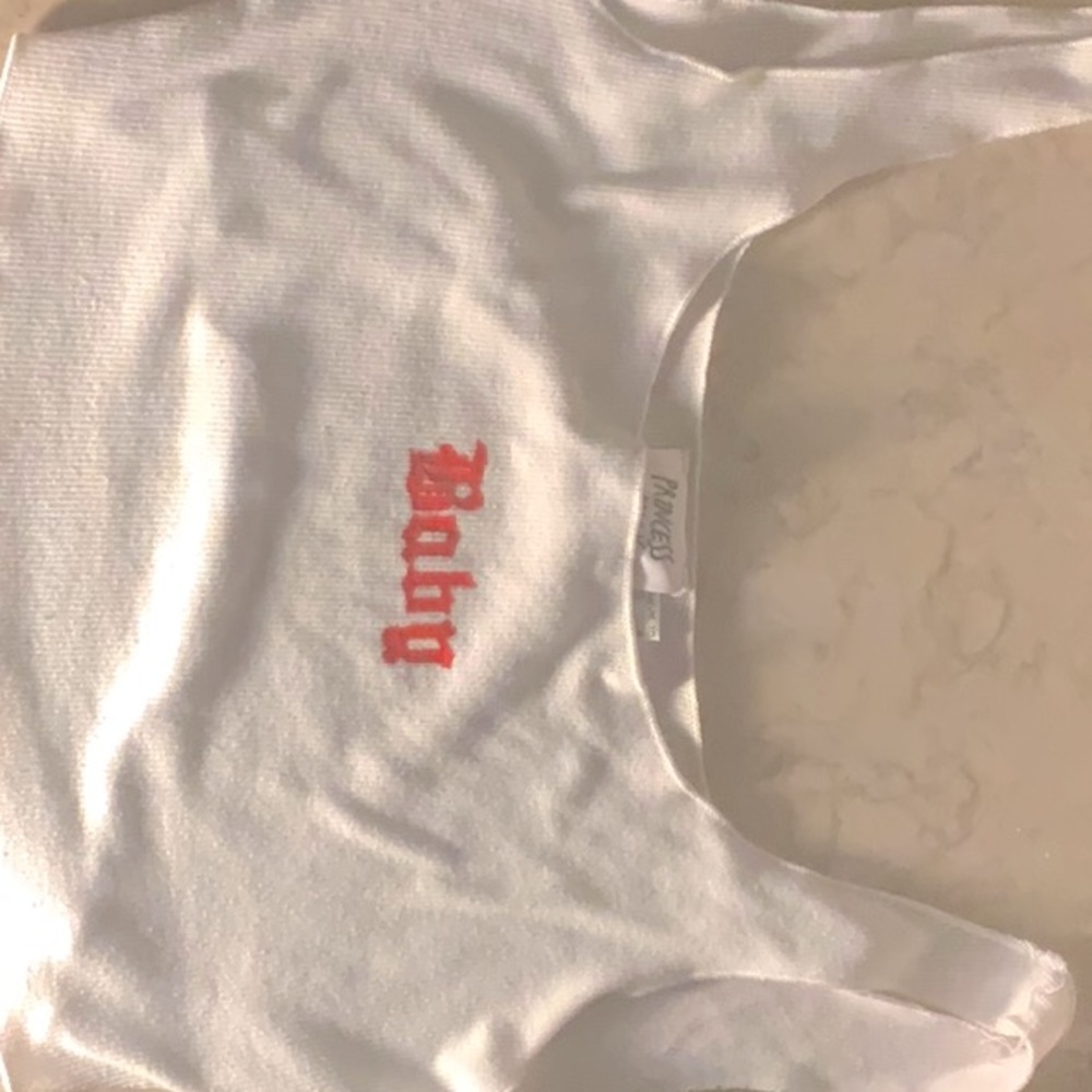 Princess polly shirt with red baby crop top